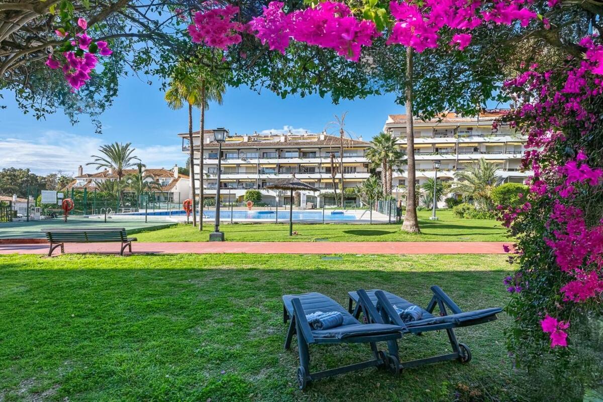 Golden Mile Getaway, Garden View, Pool & Comfort ماربيا المظهر الخارجي الصورة